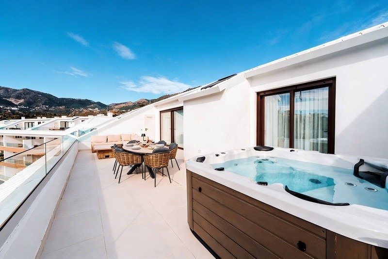 Apartment in La Capellania, Benalmadena, Andalusia 2 - 17980272