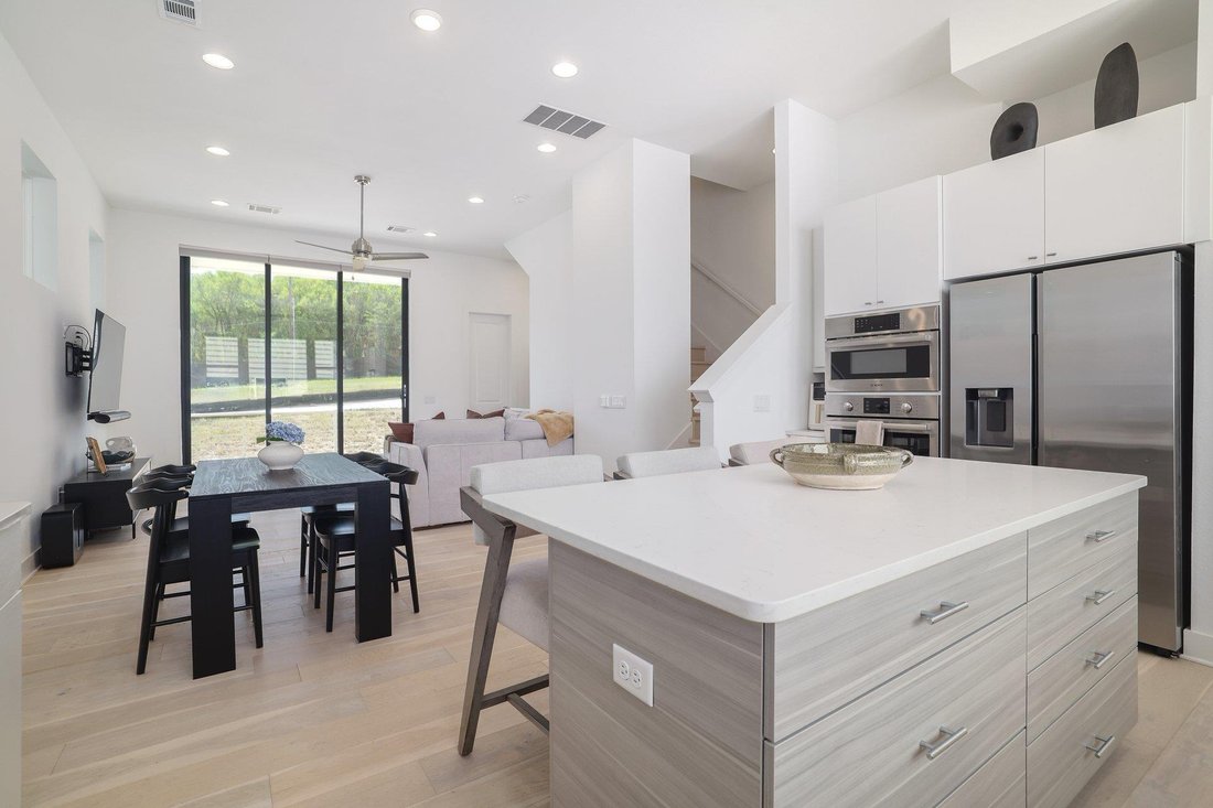 Townhouse in Austin, Texas, United States 5 - 17979086