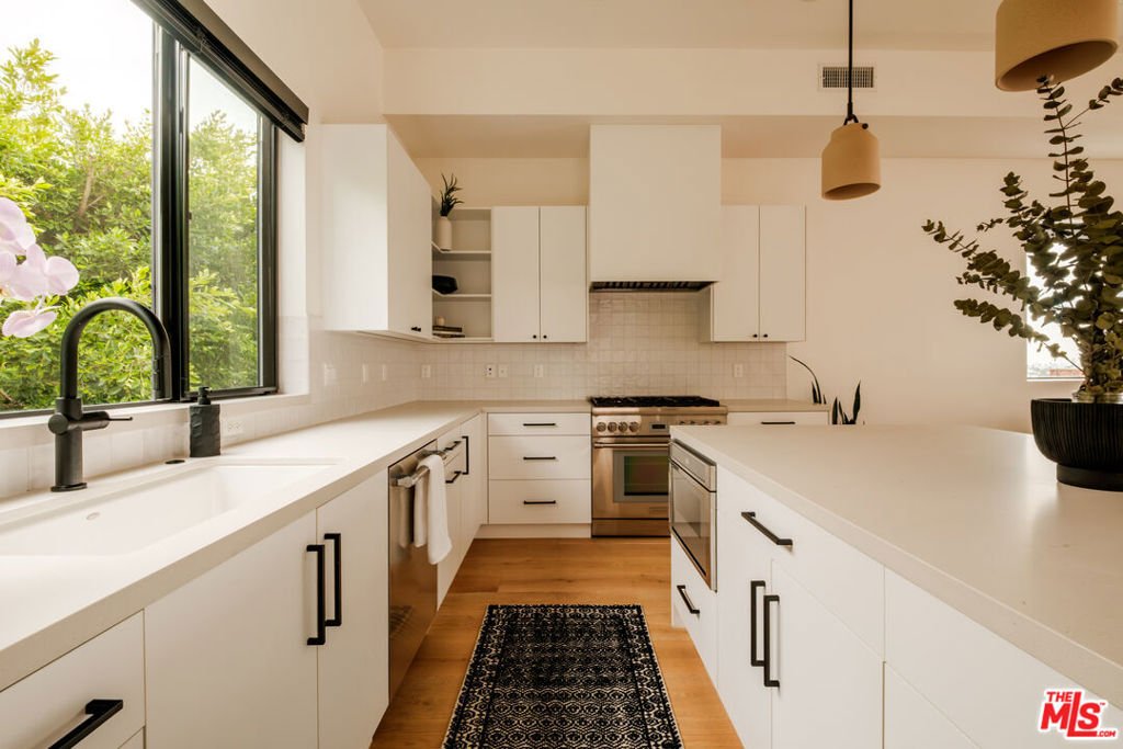 House in Los Angeles, California, United States 5 - 17978952