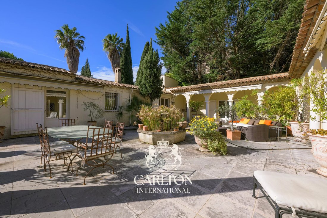 Villa en Grasse, Provenza-Alpes-Costa Azul, Francia 4 - 17558433