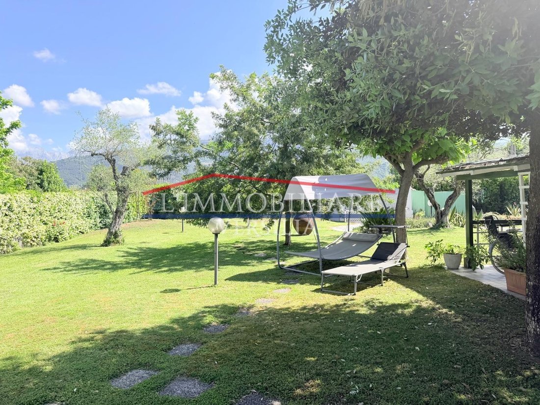 Country House in Poveromo, Massa, Italy 2 - 17978676