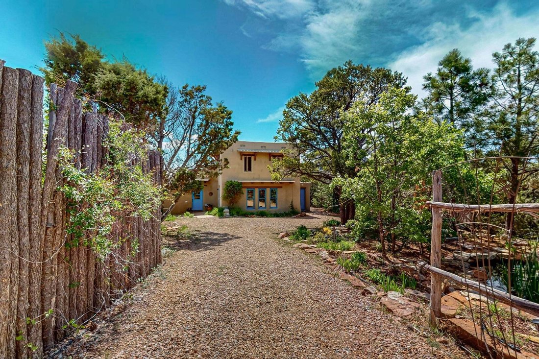 House in Santa Fe, New Mexico, United States 1 - 17976674