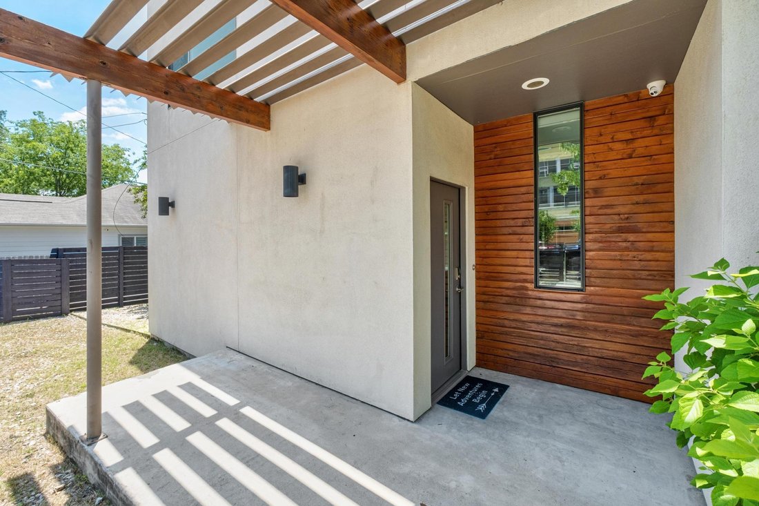House in Austin, Texas, United States 3 - 17975252