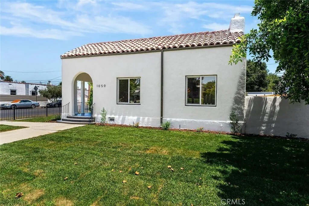 Los Angeles, California, United States 5 - 17975422