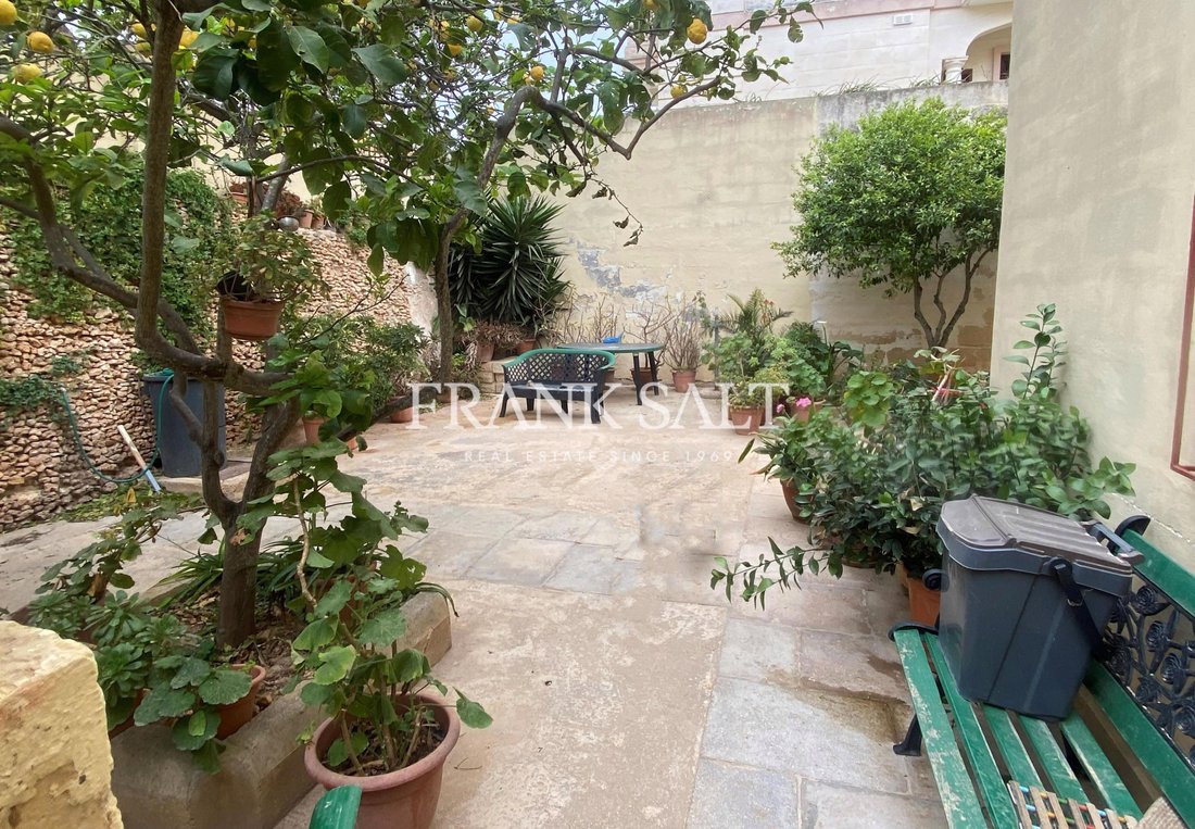 Villa in Ir-Rabat, Malta 1 - 13822226