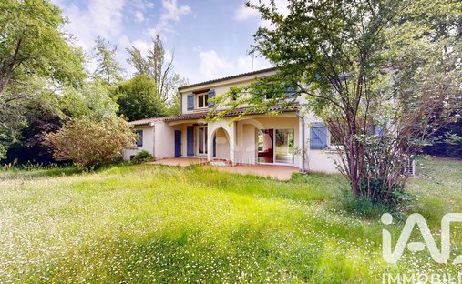 Casa a Brax, Occitania, Francia 1