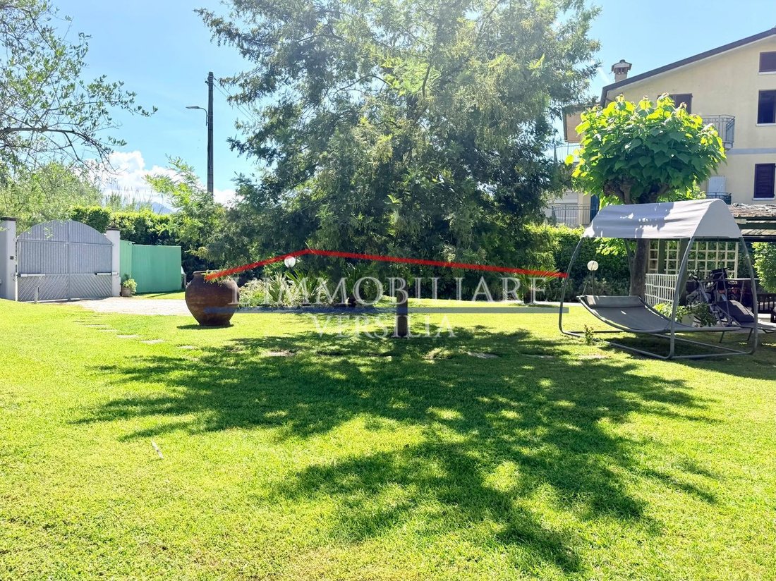 Country House in Poveromo, Massa, Italy 4 - 17978676