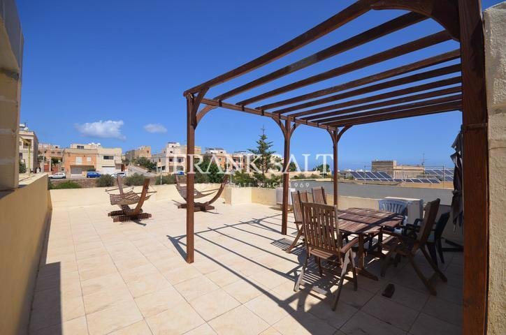 Villa in Pembroke, Malta 1 - 17966801