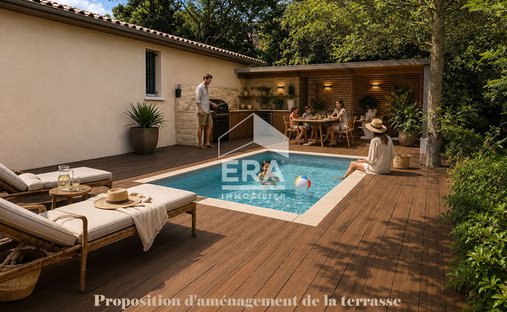 Chateau With Outbuilding And Private Beach In Provence