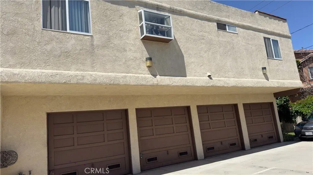 Westminster, California, United States 5 - 17725079