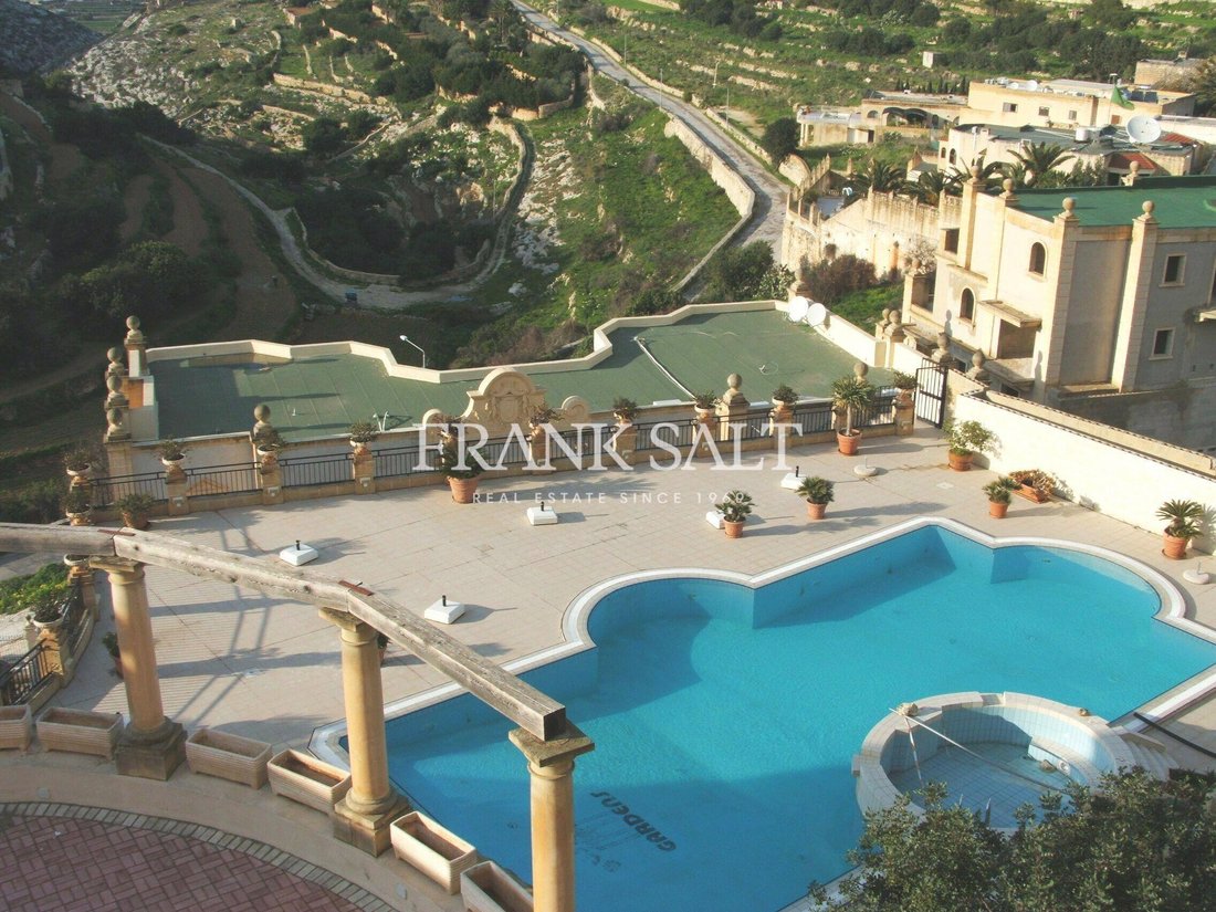 Apartment in Swieqi, Malta 3 - 14294209