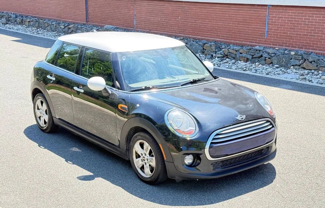 Coupe in Little Ferry, NJ, United States 1 - 17977582