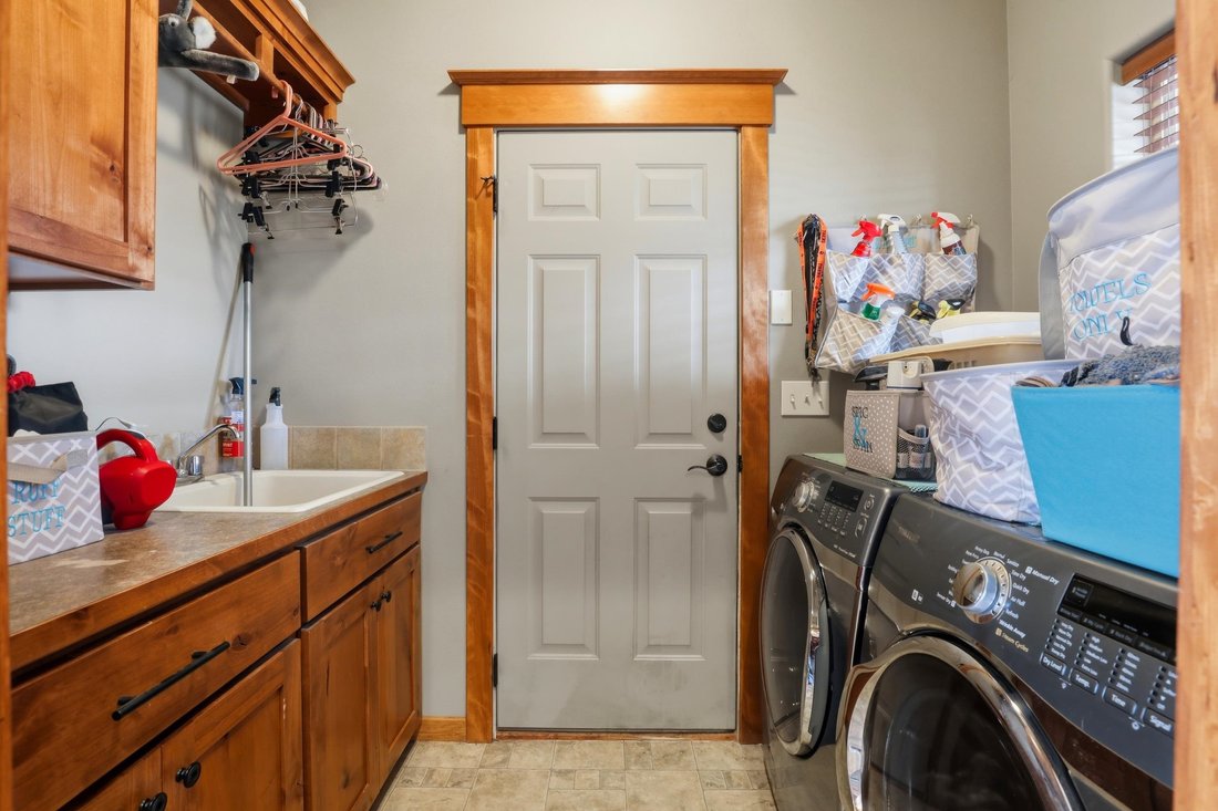 House in Spokane, Washington, United States 5 - 17978221