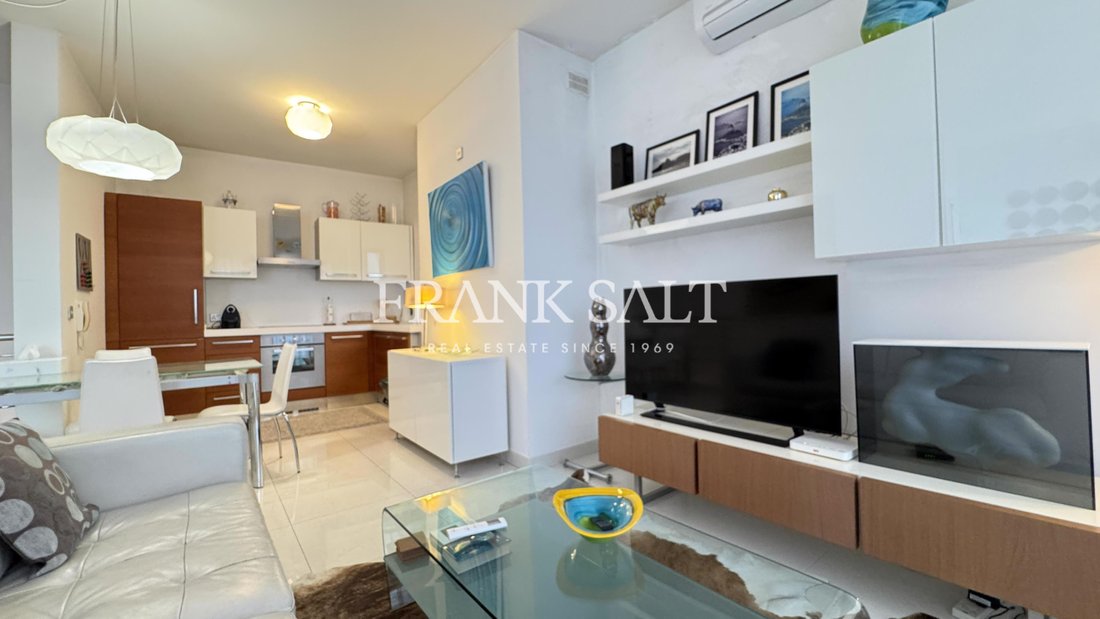 Apartment in Saint Julian's, Malta 1 - 15672866