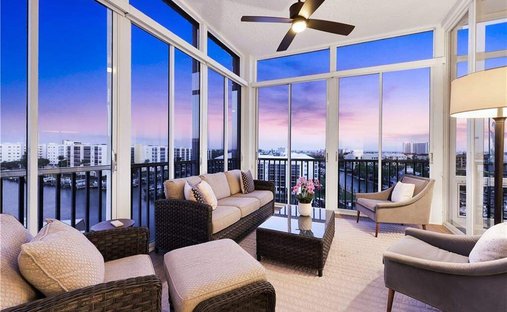 House in Fort Myers Beach, Florida, United States 1