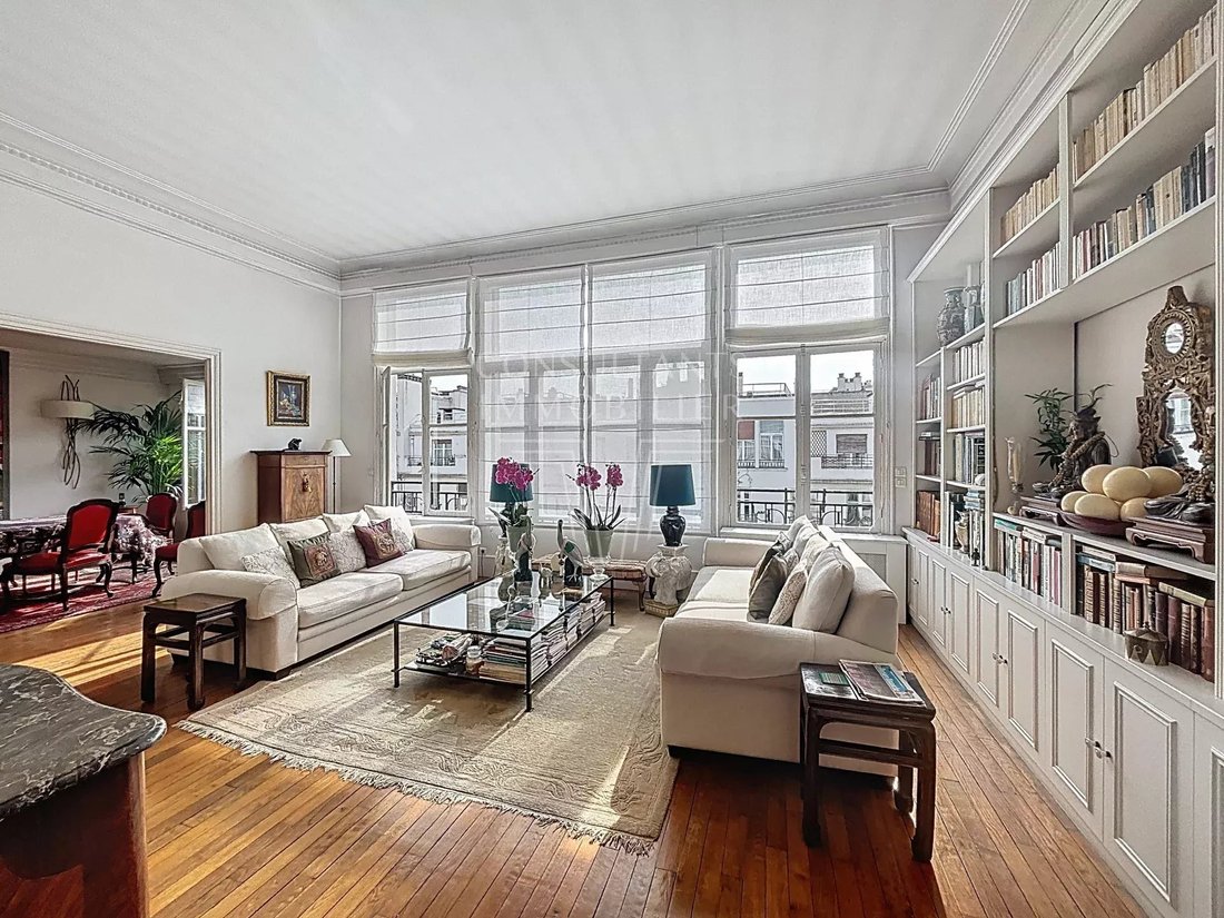 Apartment in Auteuil Sud, Paris 16e Arrondissement, Paris 5 - 17976623