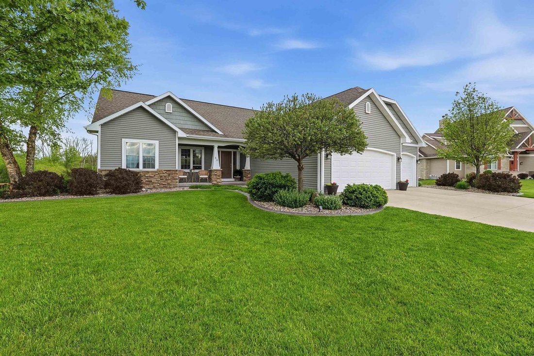 House in Waupun, Wisconsin, United States 1 - 17788360