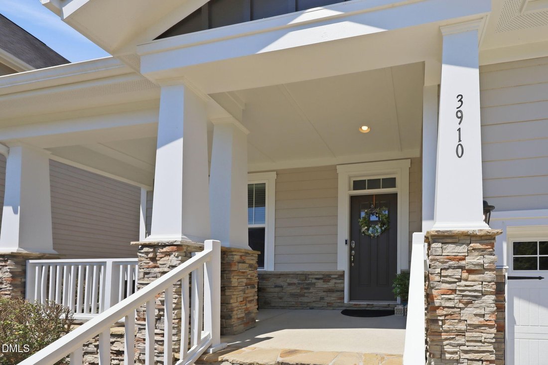 House in Apex, North Carolina, United States 4 - 17975395