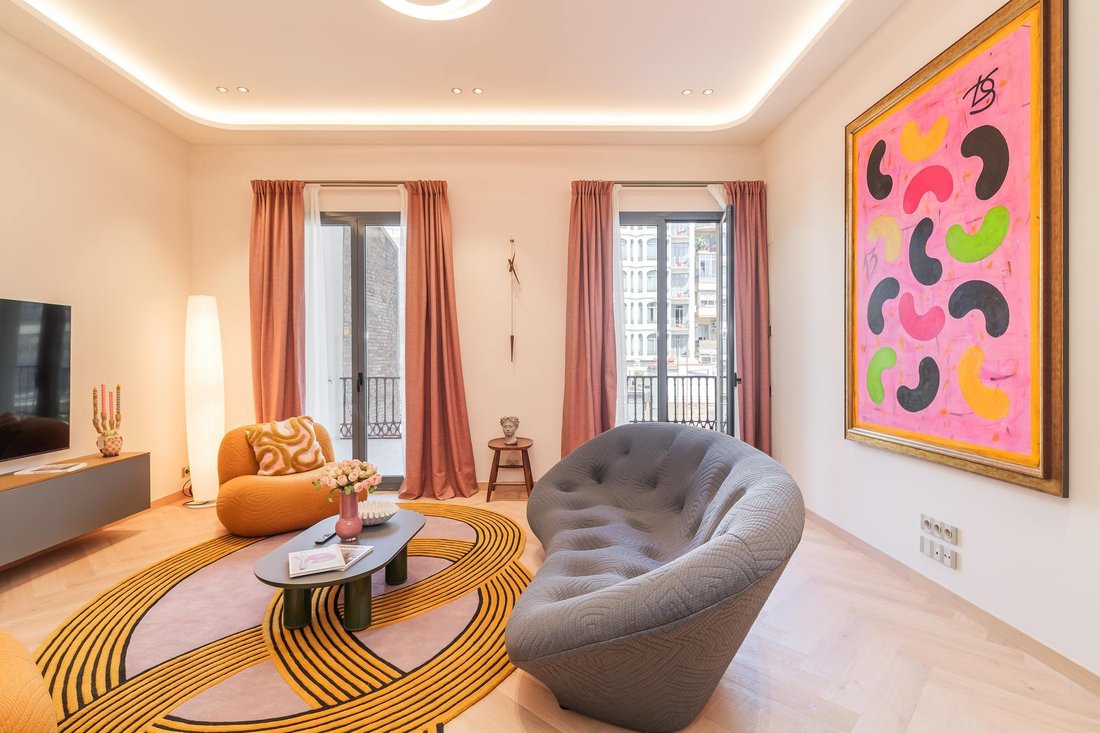 Apartment in Eixample, Barcelona, Spain 4 - 17236114