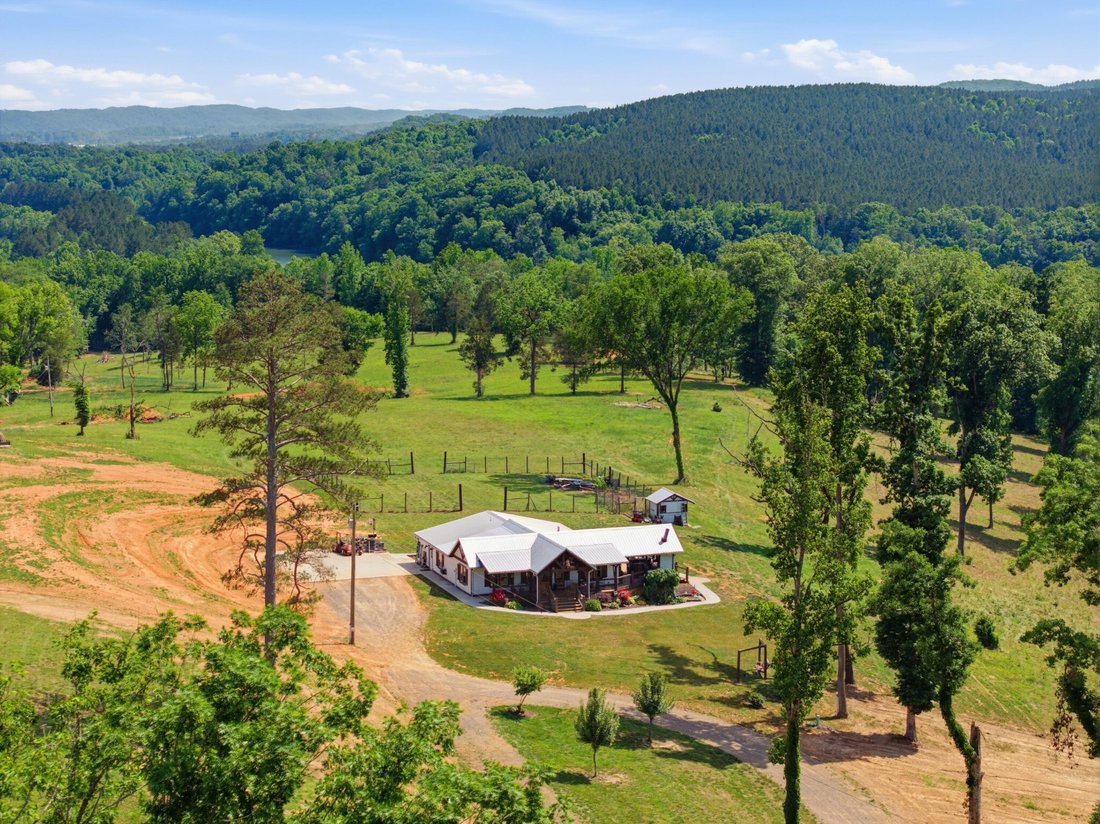 House in Riceville, Tennessee, United States 1 - 17975560