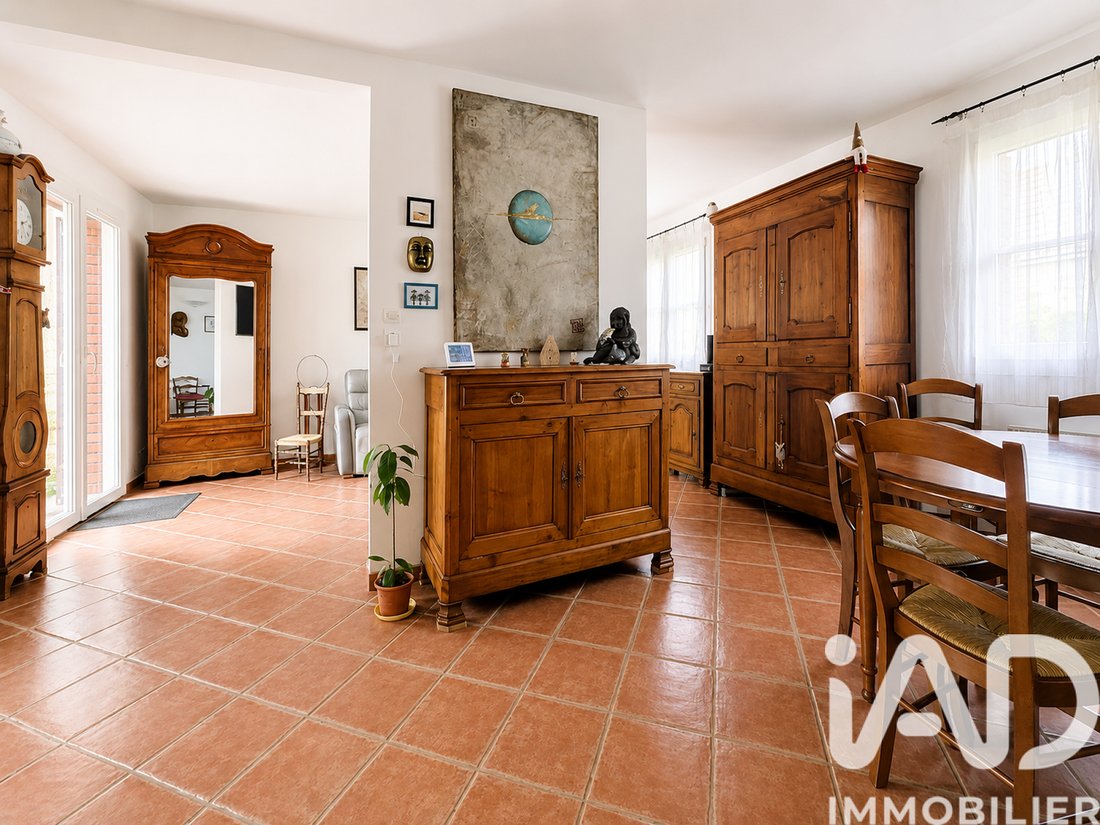 House in Montigny-le-Bretonneux, Ile-de-France, France 3 - 17980885