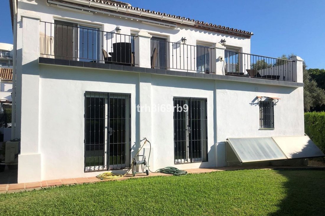 Villa in Estepona, Andalusia, Spain 2 - 17976853