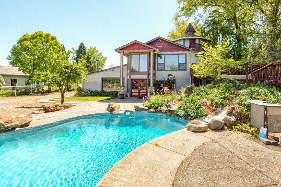 House in Medford, Oregon, United States 2 - 17977556
