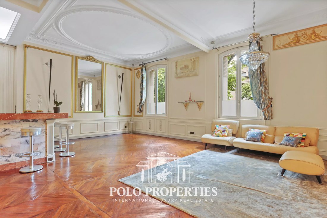 Apartment in Chaillot, Paris 16e Arrondissement, Paris 1 - 17976521