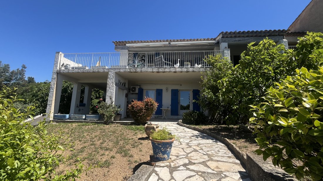 House in Les Issambres, Roquebrune-sur-Argens, France 2 - 17980324