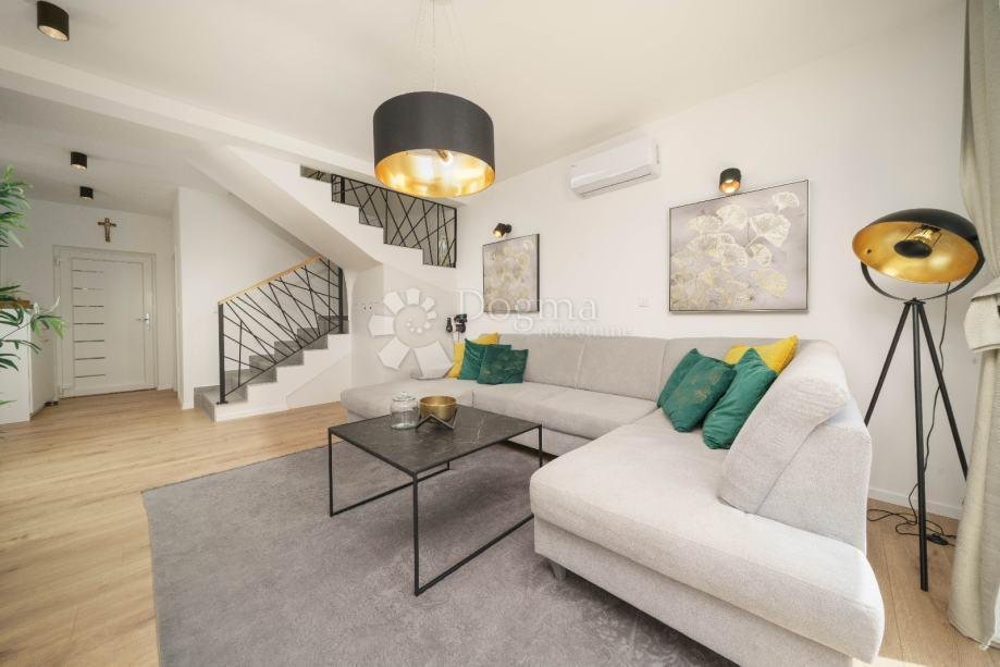 Apartment in Vodice, Sibenik-Knin County, Croatia 4 - 17979347