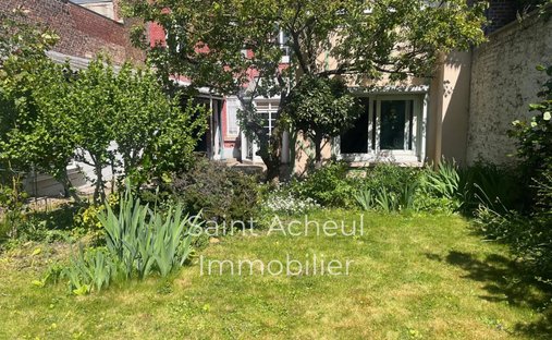 House in Saint Acheul, Amiens, France 1