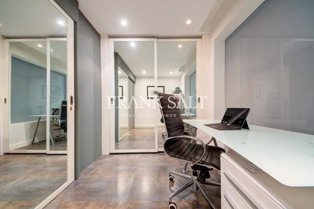 Apartment in Saint Julian's, Malta 2 - 15599914