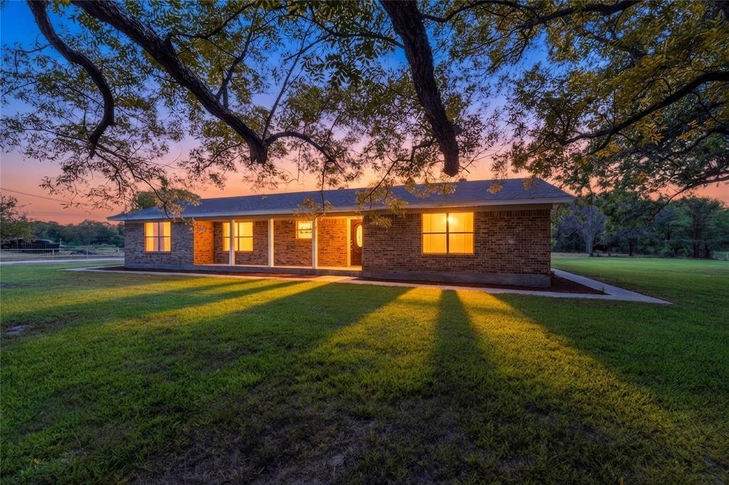 House in Gainesville, Texas, United States 1 - 17979155
