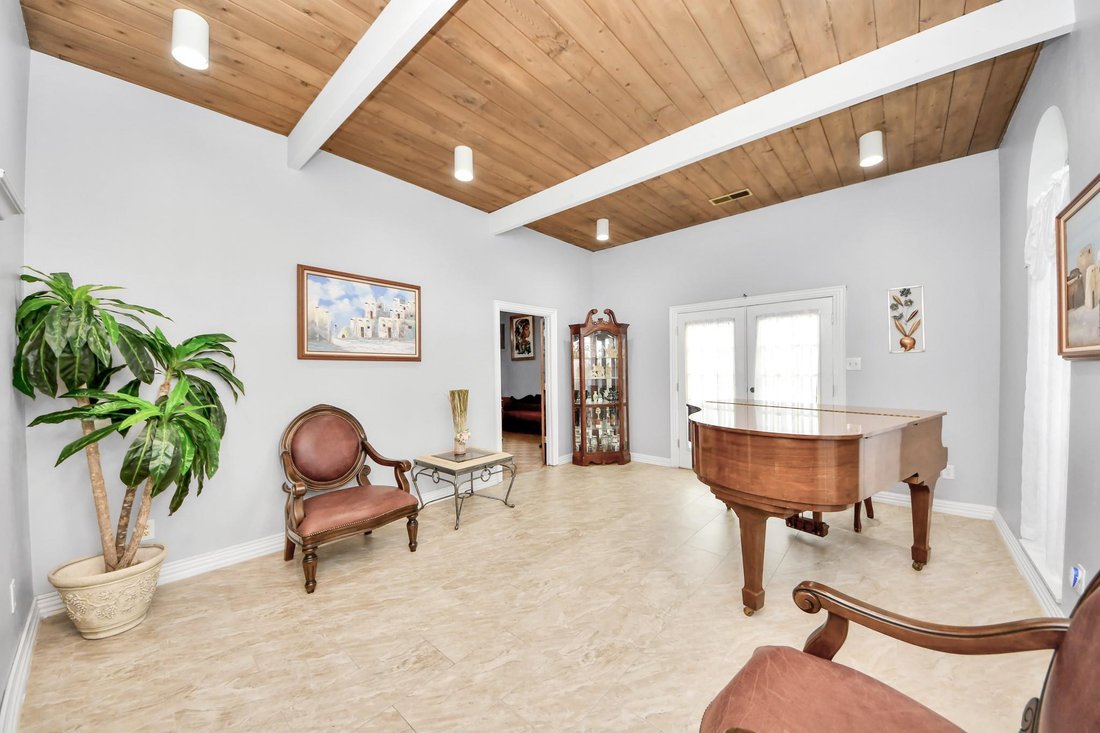 House in Houston, Texas, United States 4 - 17980157