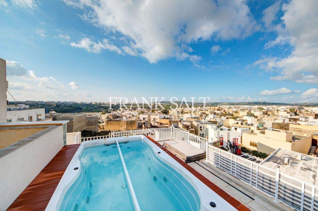 Penthouse in Haz-Zebbug, Malta 1 - 12611218