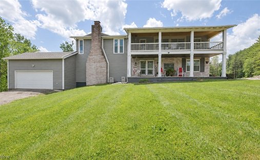 House in McConnelsville, Ohio, United States 1