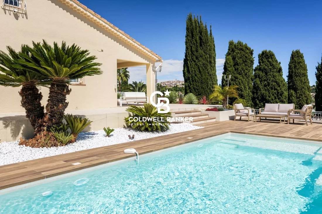 House in Quartiers Est les Salettes-Les Campons, La Colle-sur-Loup, France 4 - 17976574