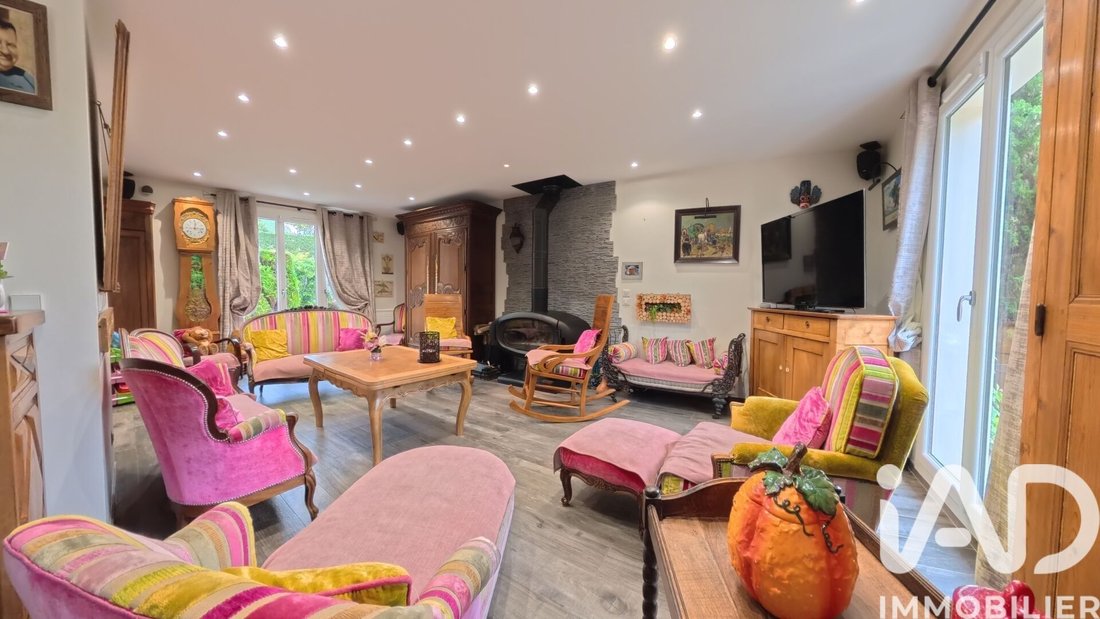 House in Neuville-sur-Oise, Ile-de-France, France 4 - 17980874