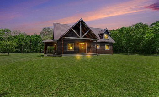 House in Ashville, Ohio, United States 1