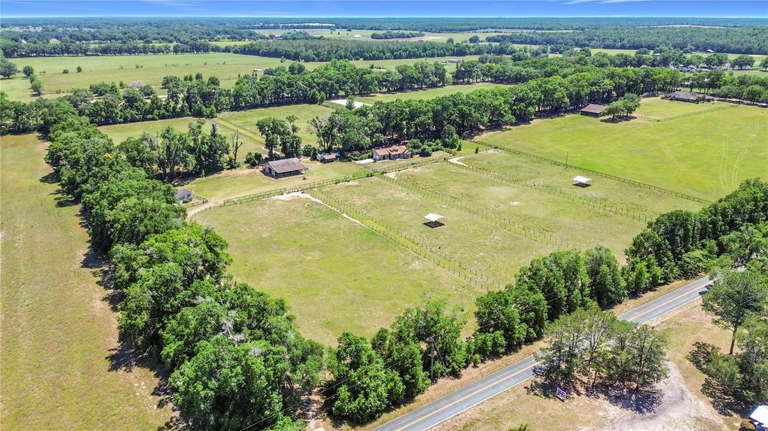 Farm Ranch in Dunnellon, Florida, United States 2 - 17975136