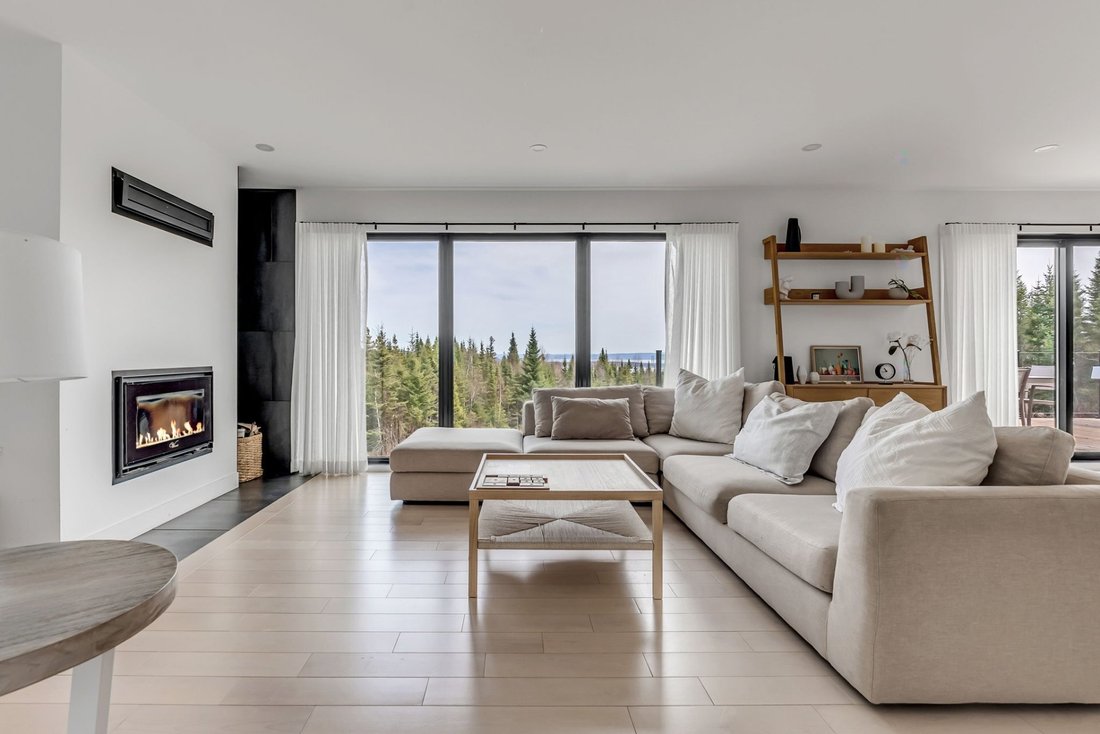 House in Baie-Saint-Paul, Quebec, Canada 3 - 17979850