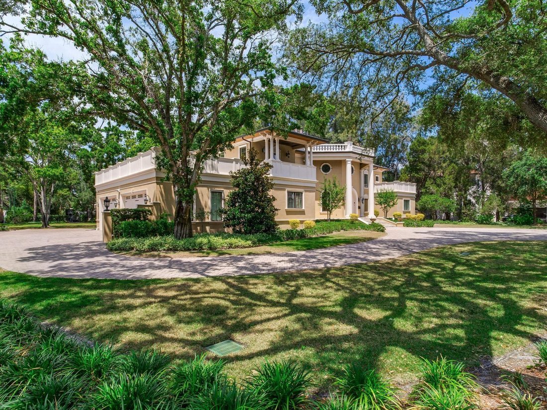 House in Tampa, Florida, United States 4 - 17979522