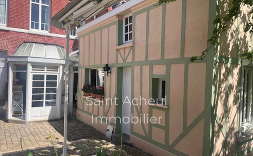House in Saint Acheul, Amiens, France 1