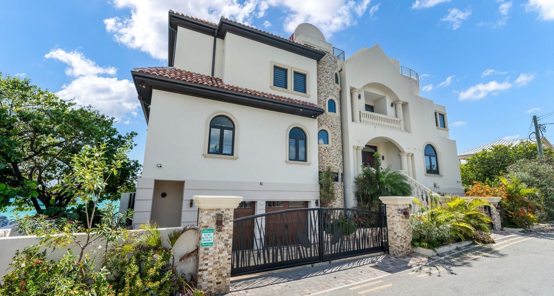 House in West Bay, West Bay, Cayman Islands 2 - 17980319