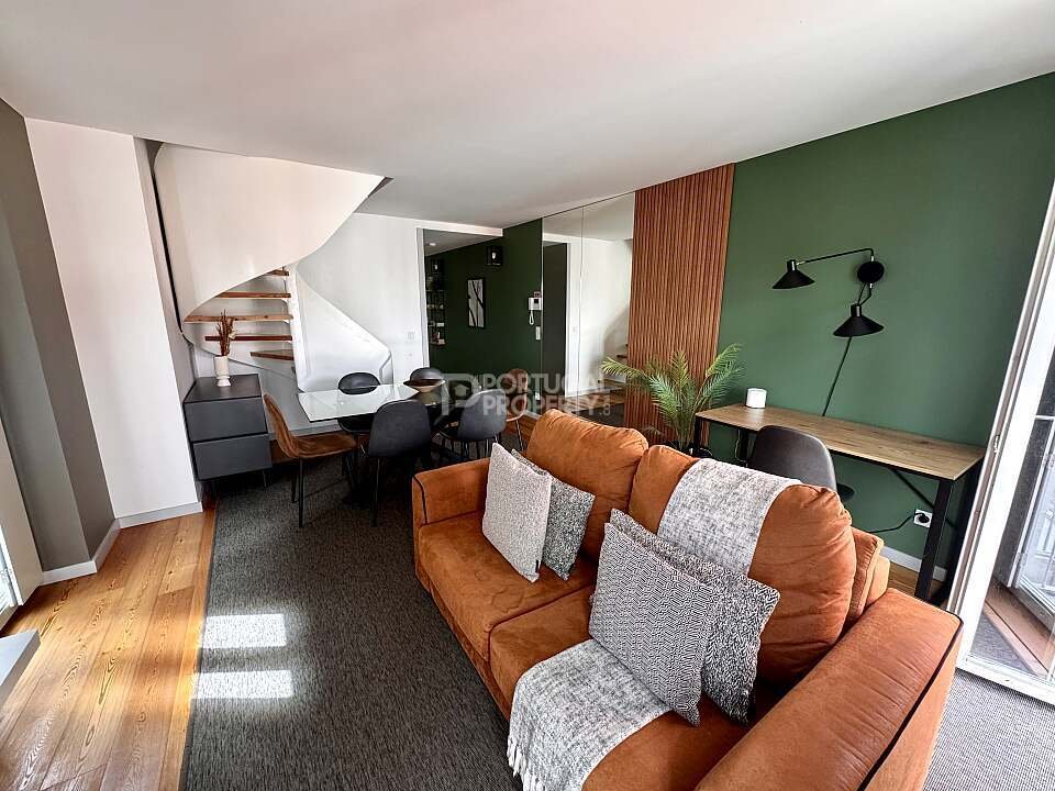 Apartment in Cedofeita, Santo Ildefonso, Se, Miragaia, Sao Nicolau e Vitoria, Porto District, Portugal 1 - 17978722