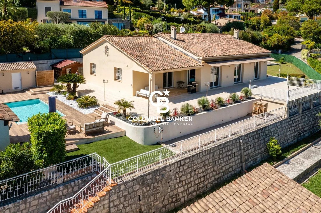 House in Quartiers Est les Salettes-Les Campons, La Colle-sur-Loup, France 2 - 17976574