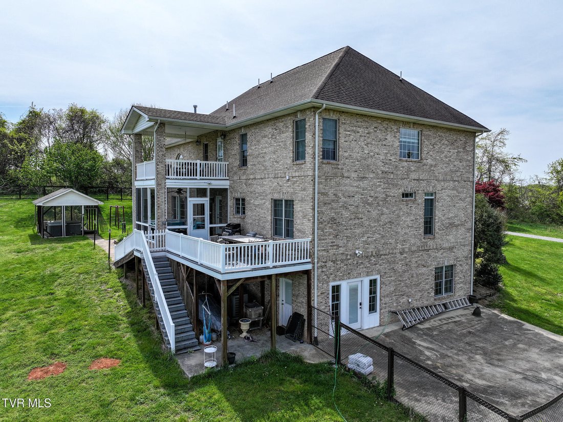 House in Greeneville, Tennessee, United States 4 - 17978194