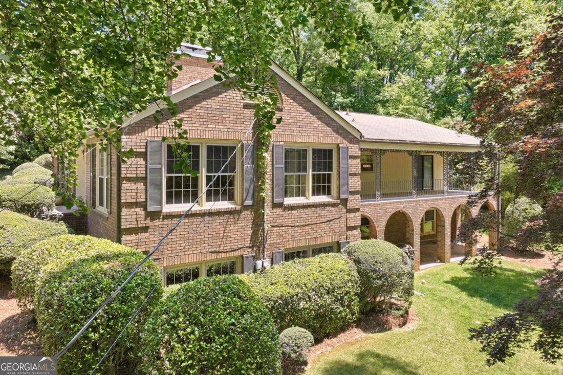 House in Gainesville, Georgia, United States 2 - 17980038