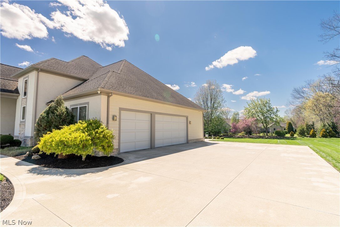 House in Massillon, Ohio, United States 2 - 17974918