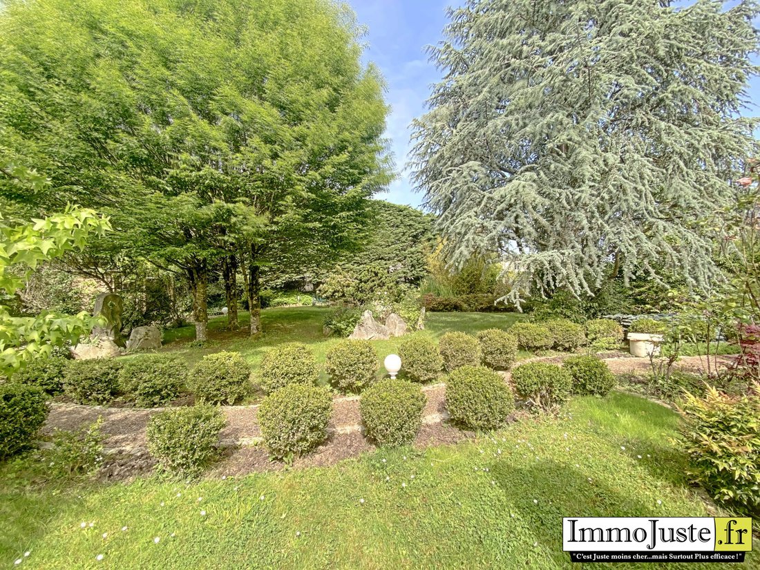 House in Les Essarts-le-Roi, Ile-de-France, France 3 - 17981159